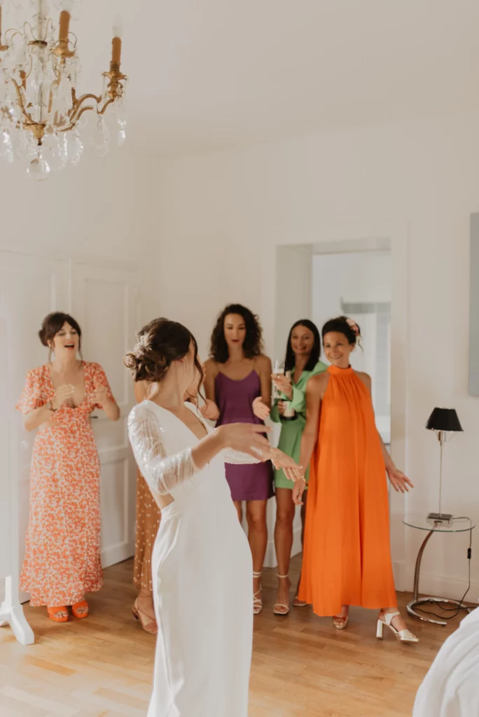 Rendez-vous découverte robe de mariée sur mesure 
robe de mariée haut de gamme 
