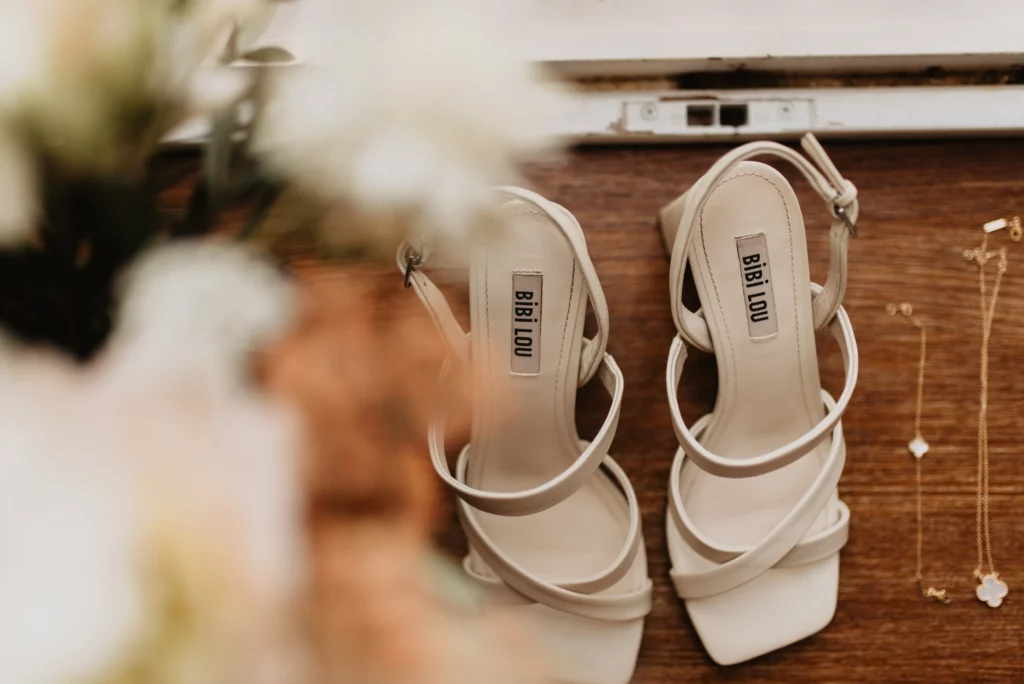 Rendez-vous découverte robe de mariée sur mesure chaussure bibi lou Ségolène Gabet