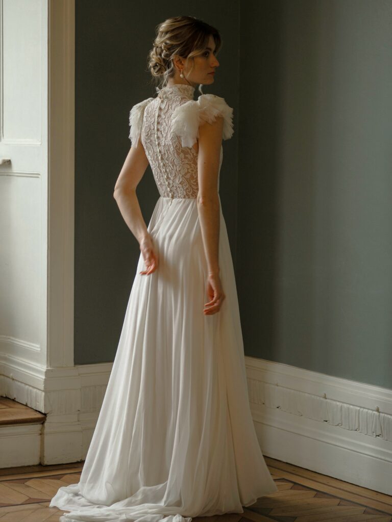 Ségolène Gabet robe de mariée XIXe siècle mousseline de soie et dentelle