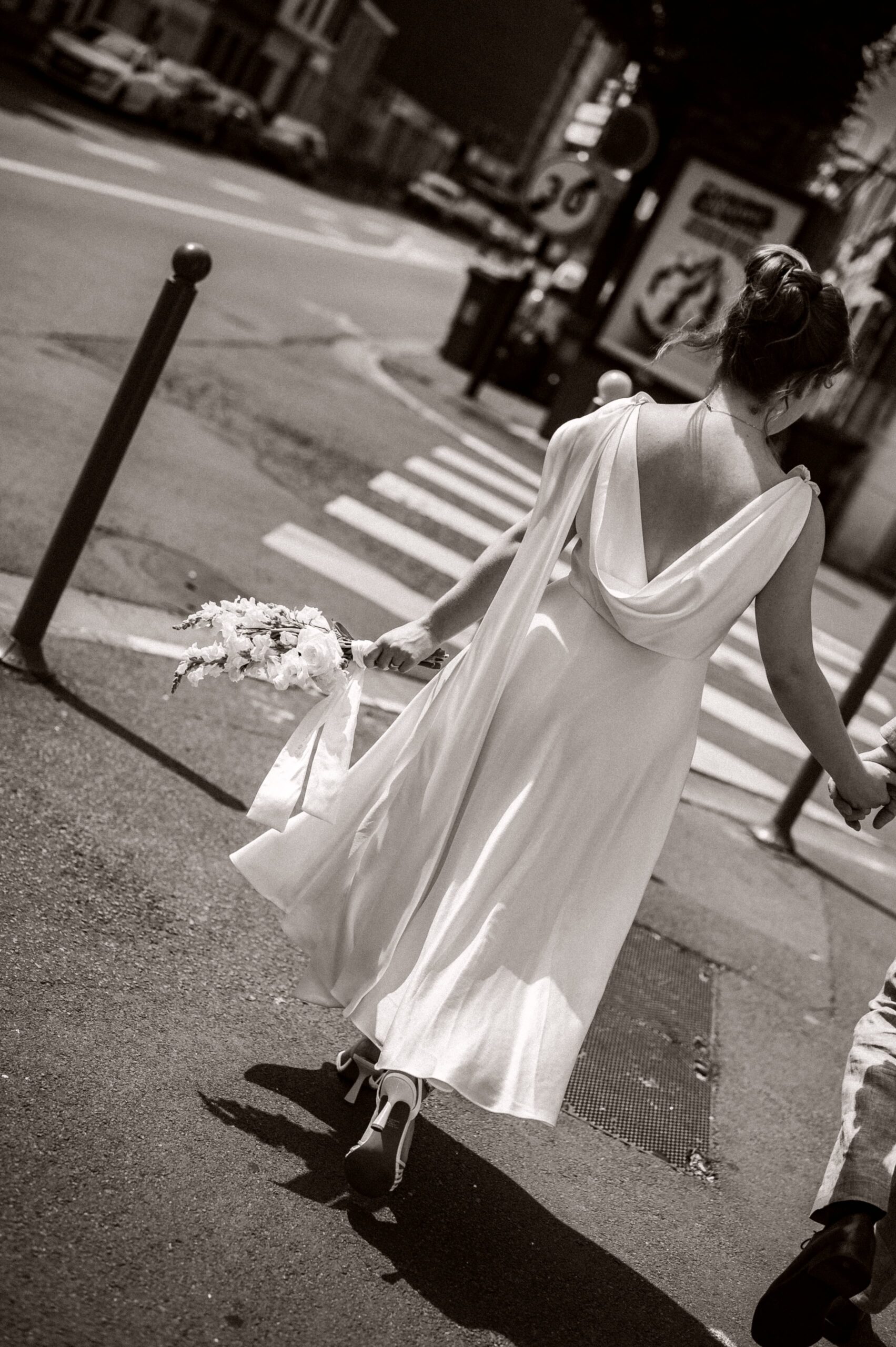 Robe de mariée civile sur mesure en satin de soie
